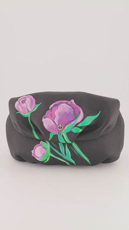 Floral Fantasy Leda Black